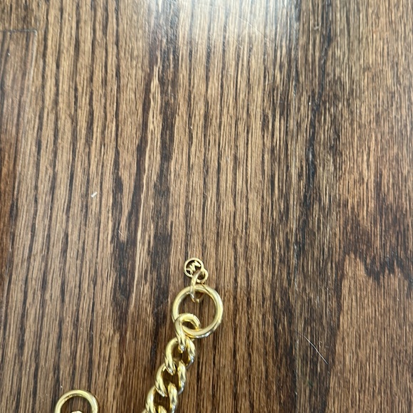 Gorgeous Michael Kors Gold tone Pave CZ stones CHUNKY Chain and Bracelet Set - Picture 2 of 8